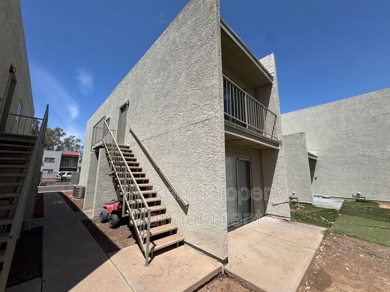 1st Month FREE! $1000+/ 2 bds property image