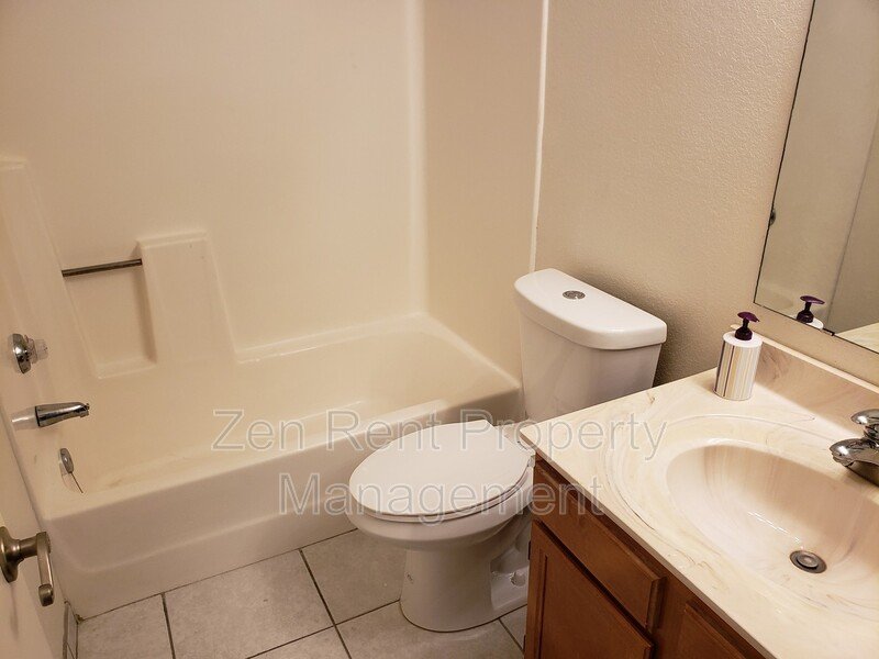 Great 3 Bedroom 2 Bath Home property image