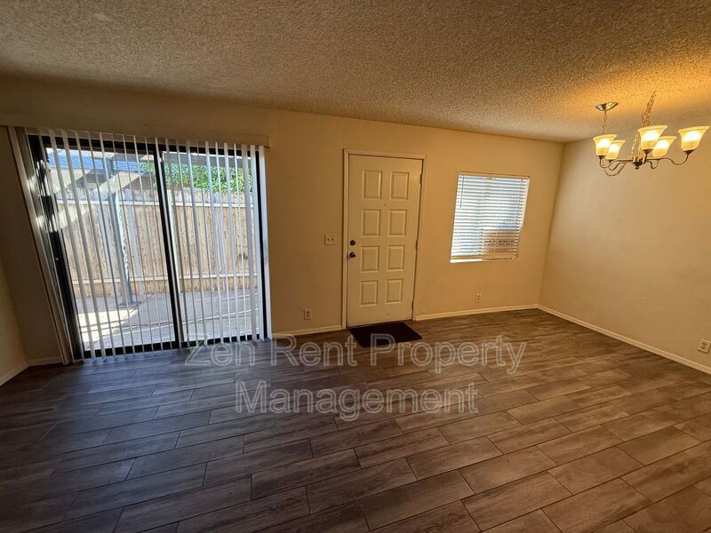 Cozy 2 Bedroom Chandler Condo property image