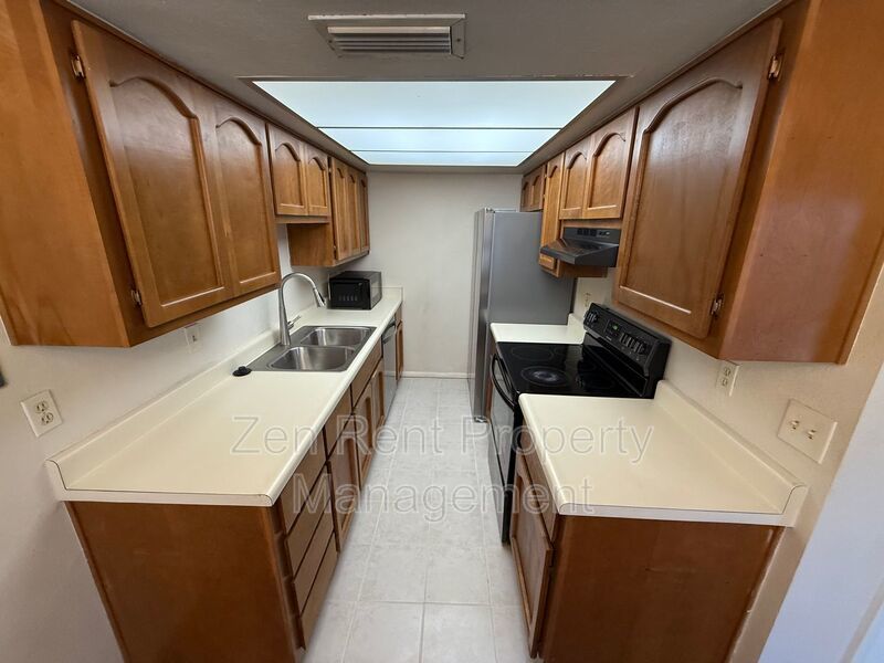 Cozy 2 Bedroom Chandler Condo property image