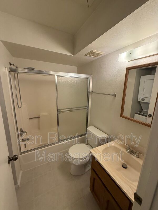 Cozy 2 Bedroom Chandler Condo property image