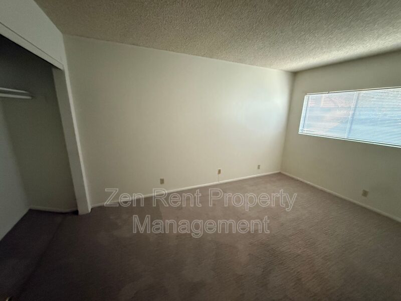 Cozy 2 Bedroom Chandler Condo property image