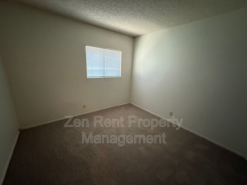 Cozy 2 Bedroom Chandler Condo property image