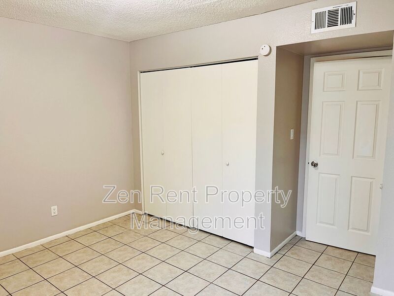 Newly Renovated 2Bd 1Bth in Mesa, AZ! Free App Fee upon signed lease! property image