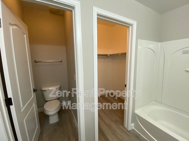 Resort-Style Living in Gilbert – 3 Bed Townhome Near SanTan Village property image