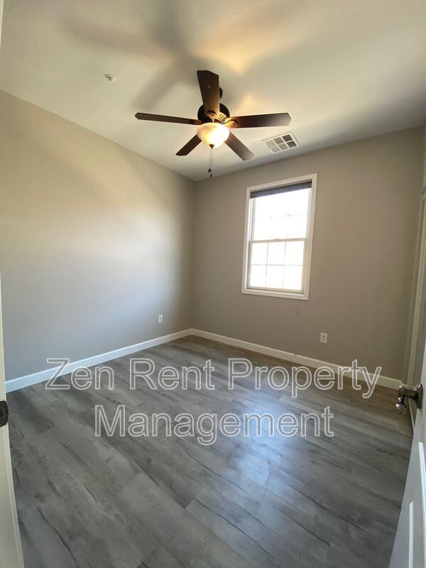 Resort-Style Living in Gilbert – 3 Bed Townhome Near SanTan Village property image