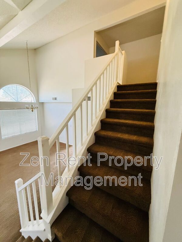 GREAT LOCATION WITH A COMMUNITY POOL property image