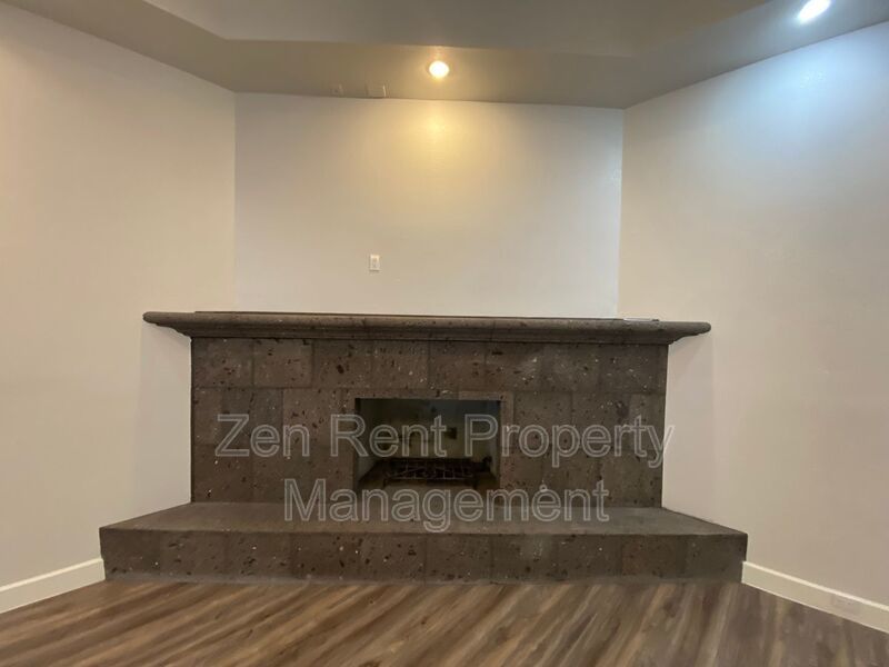 Don't Miss This Phoenix Beauty! property image