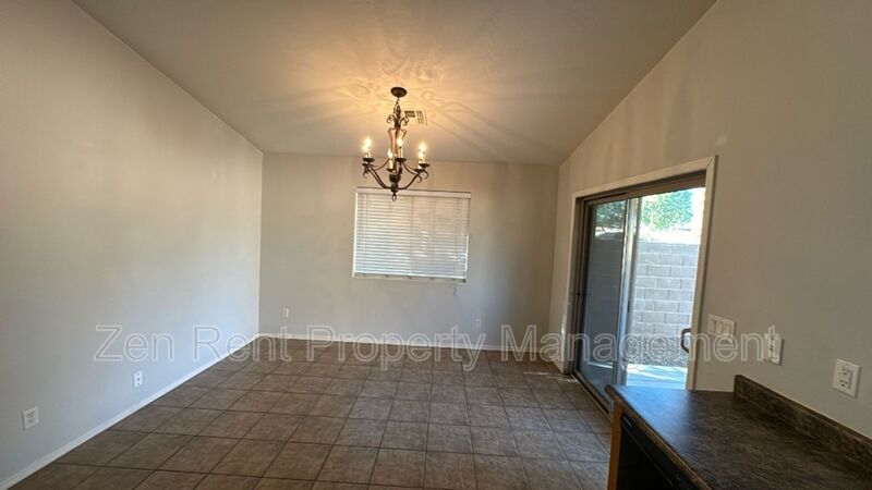 NEWLY LISTED - BEAUTIFUL HOME IN SAN TAN HEIGHTS! property image