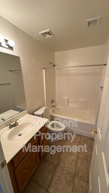 NEWLY LISTED - BEAUTIFUL HOME IN SAN TAN HEIGHTS! property image