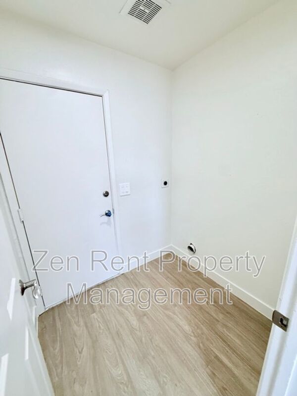 Beautiful Home in Mesa with NO HOA property image