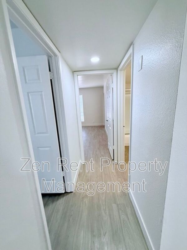 Beautiful Home in Mesa with NO HOA property image