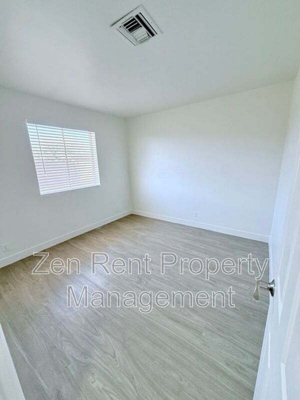 Beautiful Home in Mesa with NO HOA property image