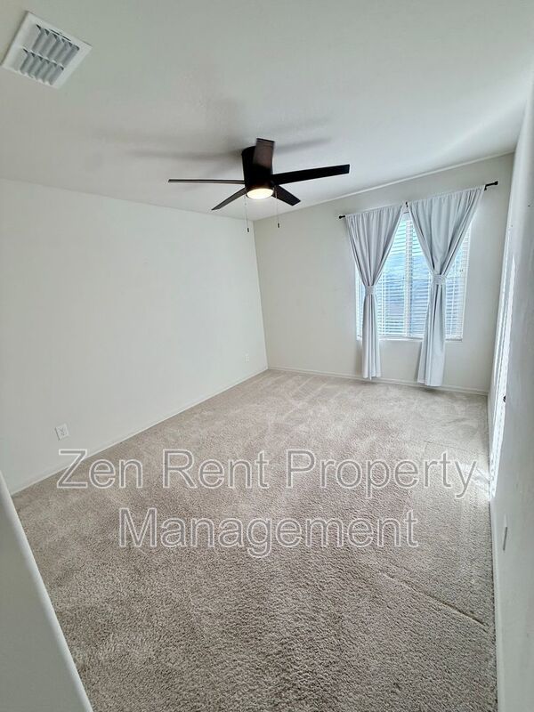 BEAUTIFUL Home in San Tan Valley with Mountain View’s! A Must See! property image