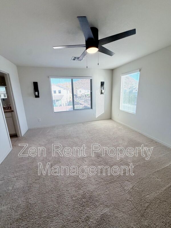 BEAUTIFUL Home in San Tan Valley with Mountain View’s! A Must See! property image