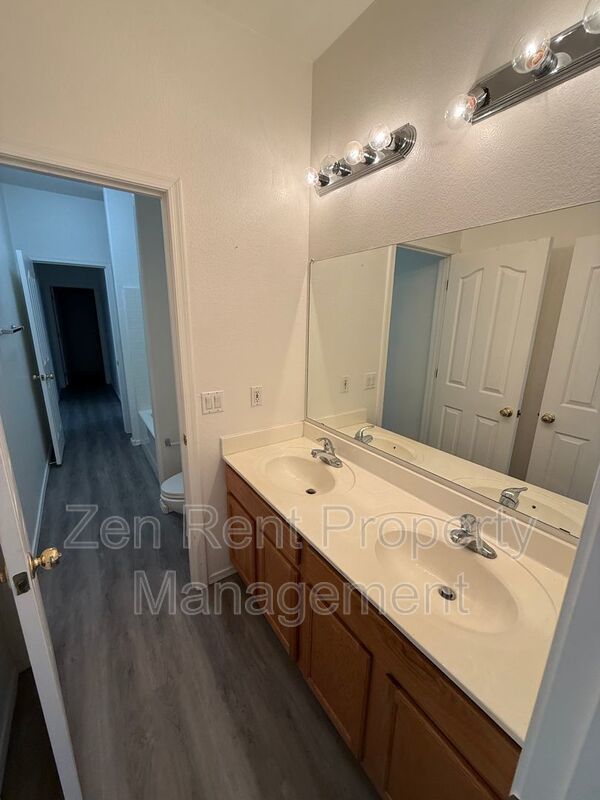 Beautiful Modern Home in San Tan Heights property image