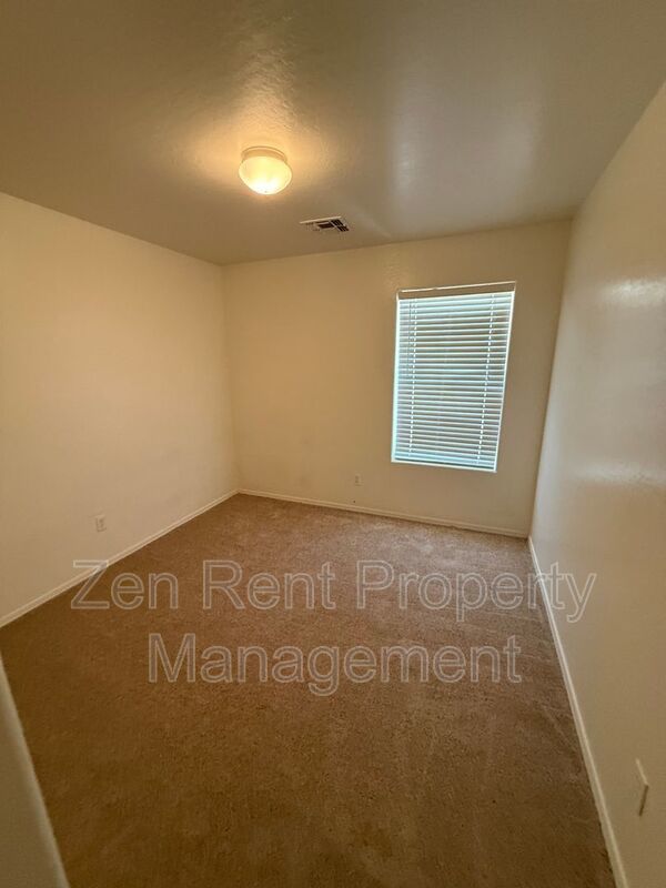 NEWLY LISTED - BEAUTIFUL HOME IN SAN TAN HEIGHTS! property image