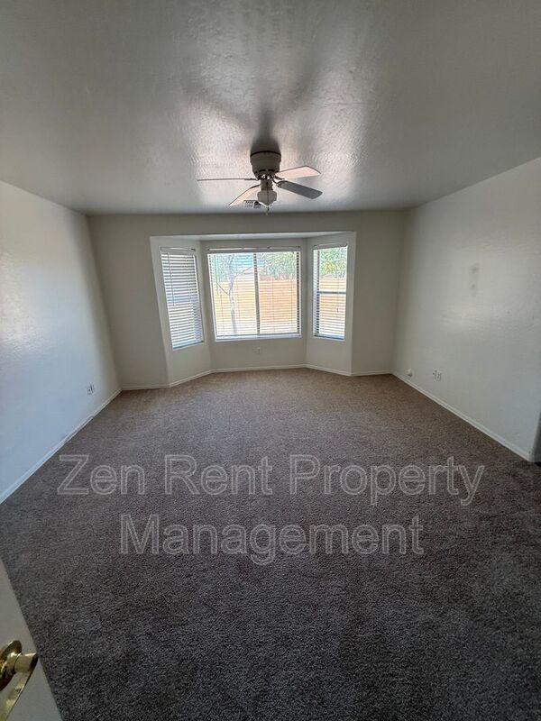 NEWLY LISTED - BEAUTIFUL HOME IN SAN TAN HEIGHTS! property image