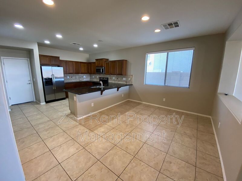 Gorgeous Home in Maricopa property image