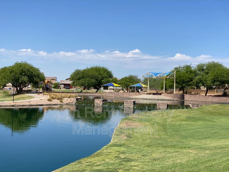 Gorgeous Home in Maricopa property image