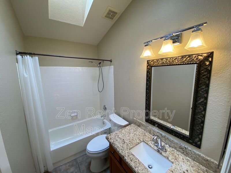 Beautiful Home in The Islands! property image