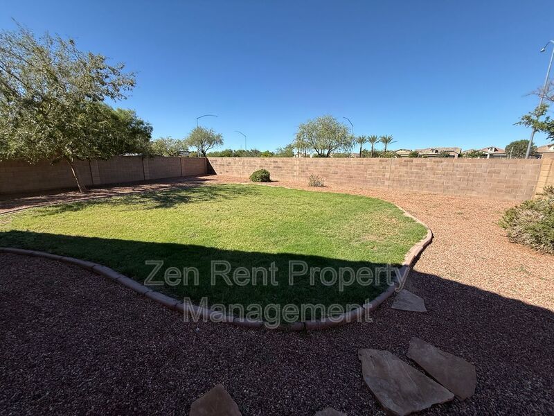 Beautiful 3 Bed, 2 Bath Home In Mesa! property image