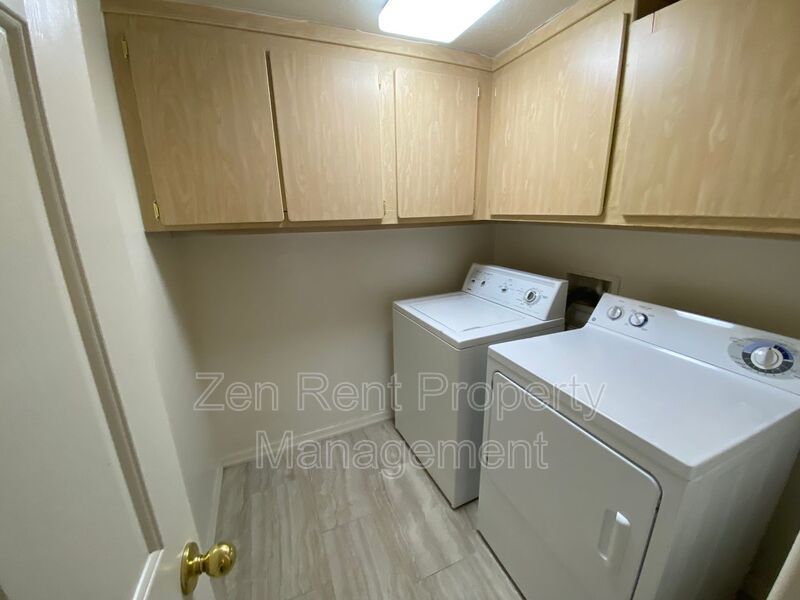 Cozy Mesa Condo property image