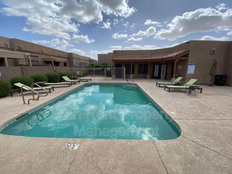 Cozy Mesa Condo property image