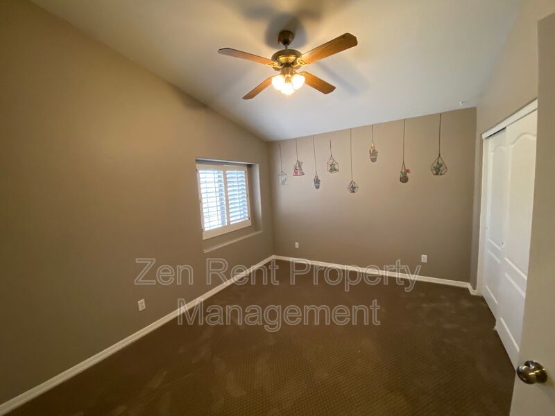 Heart of Gilbert property image